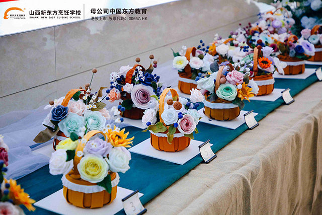 ɽ���|�����c(di��n)��(zhu��n)�I(y��)���ǵ����A�ο��ˣ���������(m��ng)�����ۆ���